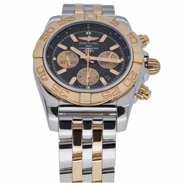 Breitling Chronomat 44 CB0110 Image 6